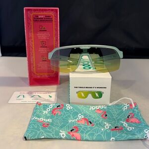 NIB Goodr Bolt G The Tingle Means It’s Working.